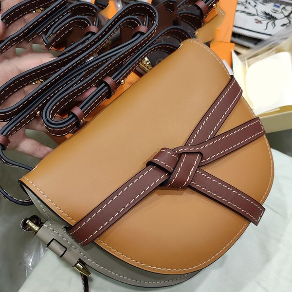 100% genuine leather small crossbody shoulder handles tote messenger fashion female skin bags sheepskin l8kg
100% genuine leather small crossbody shoulder handles tote messenger fashion female skin bags sheepskin l8kg
