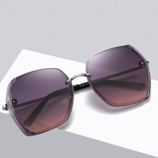 sunglasses bommlan brand women's large frame outdoor personality sunshade polarized, White;black
sunglasses bommlan brand women's large frame outdoor personality sunshade polarized, White;black