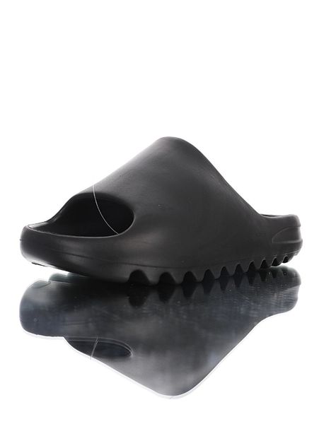 runner kanye west clog sandal triple black slide fashion slipper women mens tainers designer beach sandals slip-on shoes
runner kanye west clog sandal triple black slide fashion slipper women mens tainers designer beach sandals slip-on shoes