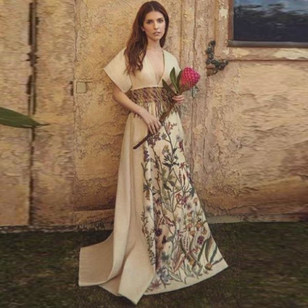 background printing flowers with cleavage v belt party thin medium temperament dress length track women's clothes k4vo, Black;gray
background printing flowers with cleavage v belt party thin medium temperament dress length track women's clothes k4vo, Black;gray