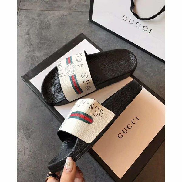 2020 mens/womens paris sliders summer sandals beach slippers ladies flip flops loafers black white red green slides shoes
2020 mens/womens paris sliders summer sandals beach slippers ladies flip flops loafers black white red green slides shoes