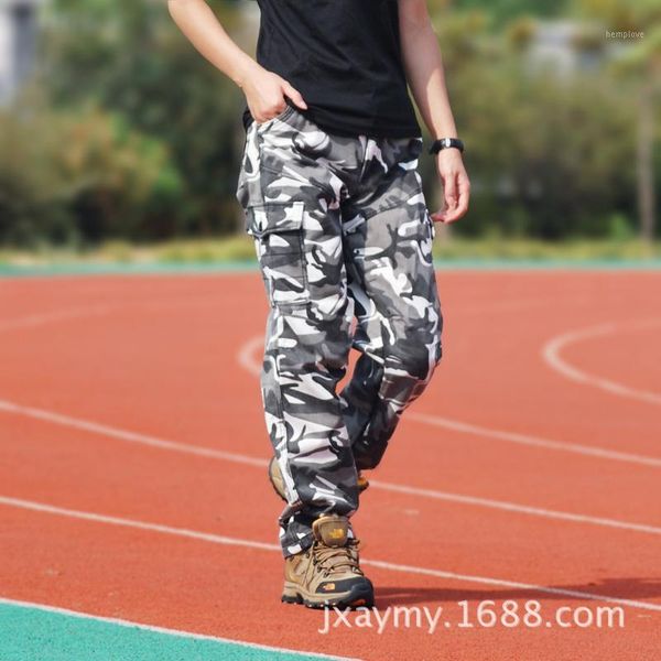 2021 men's winter thickened velvet padded cargo pants multi-pocket camouflage printed trousers1, Black
2021 men's winter thickened velvet padded cargo pants multi-pocket camouflage printed trousers1, Black