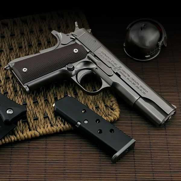 35boy toy 1:2.05 large metal simulation disassembly beretta alloy gun model can not be fired
35boy toy 1:2.05 large metal simulation disassembly beretta alloy gun model can not be fired