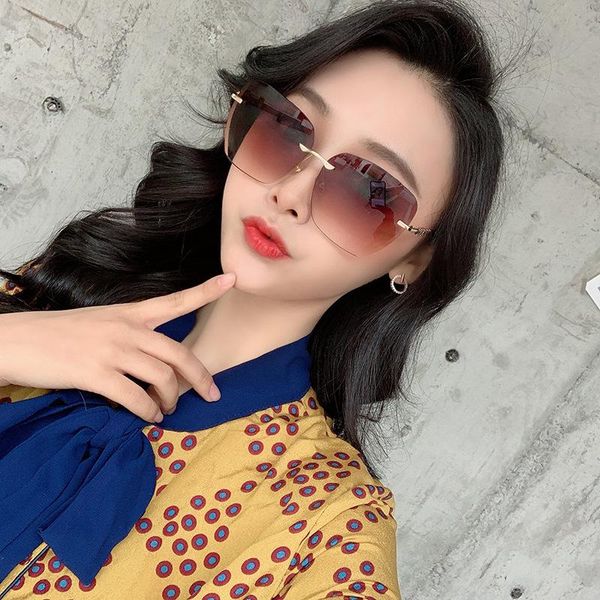 sunglasses custom logo gradient punk vintage shades 2021 rimless womens luxury, White;black
sunglasses custom logo gradient punk vintage shades 2021 rimless womens luxury, White;black