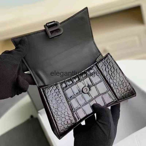 hourglass bags women balencaigas's handbags crocodile 2022 designer bag leather handbag b-shaped single shoulder messenger bag handdbag
hourglass bags women balencaigas's handbags crocodile 2022 designer bag leather handbag b-shaped single shoulder messenger bag handdbag