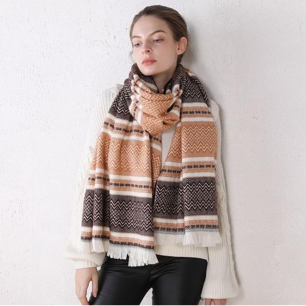 Autumn and winter 2020 new cache geometric wavy jacquard women's scarf winter retro fashion thickened shawl student soft scarf, Blue;gray
Autumn and winter 2020 new cache geometric wavy jacquard women's scarf winter retro fashion thickened shawl student soft scarf, Blue;gray