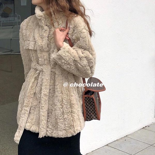 bottle the new 2021 han edition female wool lamb fur coat in winter fur one long with thick loose waist, Black
bottle the new 2021 han edition female wool lamb fur coat in winter fur one long with thick loose waist, Black