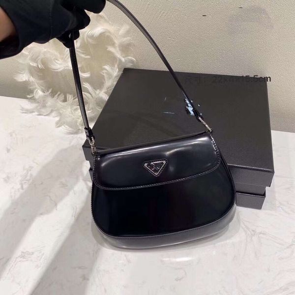 web celebrity 2020 new calfskin antique underarm bag retro leisure banquet saddle bag handbag real leather bag
web celebrity 2020 new calfskin antique underarm bag retro leisure banquet saddle bag handbag real leather bag