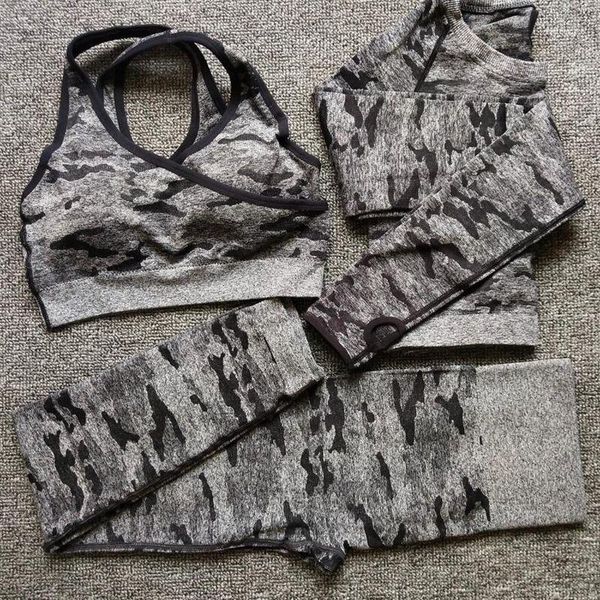 yoga outfits set women seamless camouflage long sleeves shirt high waist leggings fitness sport gym camo suits tight workout pants1, White;red
yoga outfits set women seamless camouflage long sleeves shirt high waist leggings fitness sport gym camo suits tight workout pants1, White;red