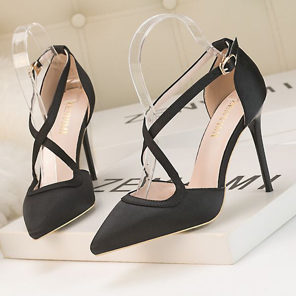 9219-71 стиль моды stiletto super hand каблук сатин крест ремень сексуальные ночные клубы тоньше женские ботинки сандалии многофункциональны, Black
9219-71 стиль моды stiletto super hand каблук сатин крест ремень сексуальные ночные клубы тоньше женские ботинки сандалии многофункциональны, Black