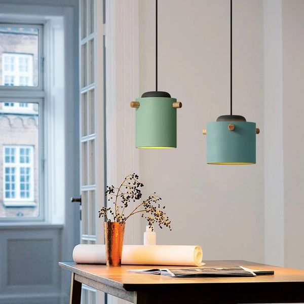 2021 northern european restaurant pendant light led simple single-head round table pendant lamp for dinning room lighting led lamps
2021 northern european restaurant pendant light led simple single-head round table pendant lamp for dinning room lighting led lamps