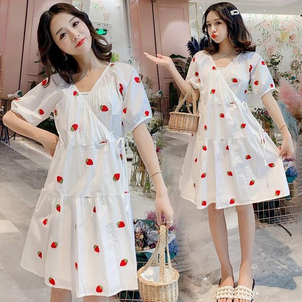 1565# maternity dress summer v-neck short strawberry sleeve easy matching loose stylish dress for pregnant women mom1, White
1565# maternity dress summer v-neck short strawberry sleeve easy matching loose stylish dress for pregnant women mom1, White