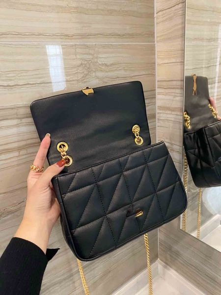 classic waterproof black leather designer crossbody bag for women small ladies handbag flap bag luxury chain women evening shoulder bags
classic waterproof black leather designer crossbody bag for women small ladies handbag flap bag luxury chain women evening shoulder bags