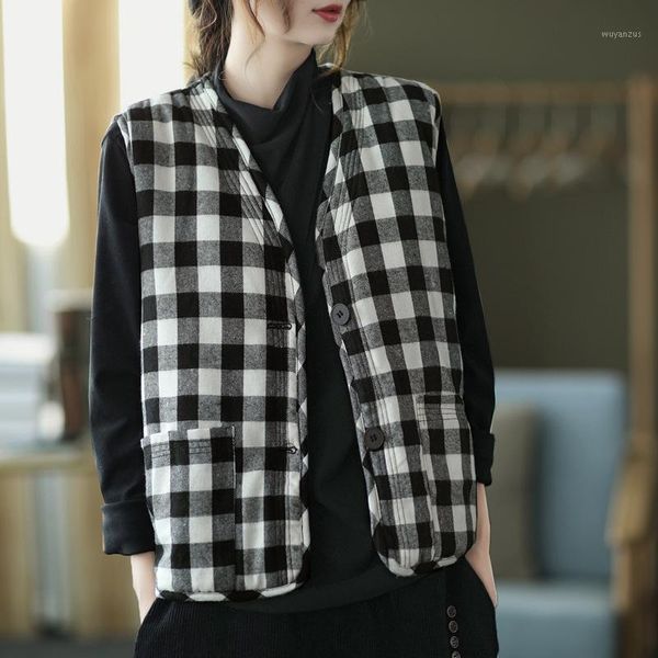 2021autumn and winter retro plaid cotton quilted vest literary plaid thickened sleeveless waistcoat jacket cotton fashion women1, Black;white
2021autumn and winter retro plaid cotton quilted vest literary plaid thickened sleeveless waistcoat jacket cotton fashion women1, Black;white