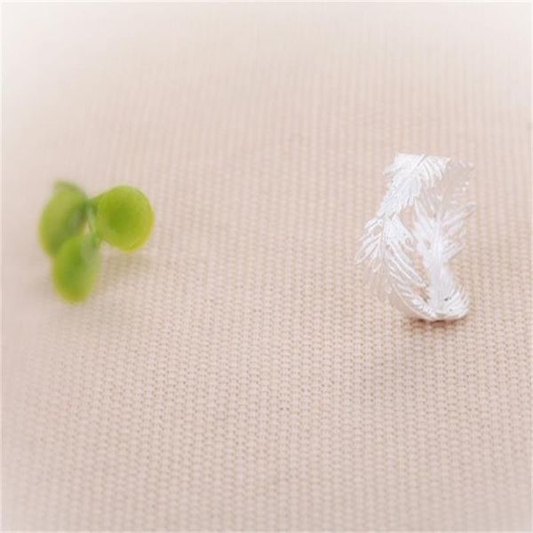 fashion feathers ring leaf style rings jewelry gold silve rose three color optional suitable for men and women, Golden;silver
fashion feathers ring leaf style rings jewelry gold silve rose three color optional suitable for men and women, Golden;silver