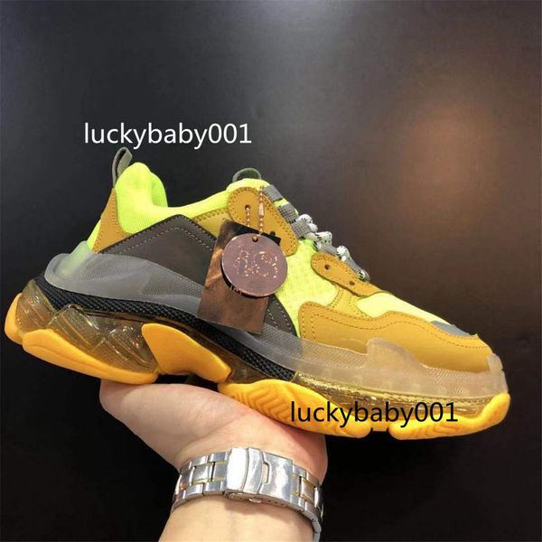 2021 the fashion paris casual shoes luxueux shoes 17fw triple-s men's women's beige black triple-s air cushion shoes
2021 the fashion paris casual shoes luxueux shoes 17fw triple-s men's women's beige black triple-s air cushion shoes