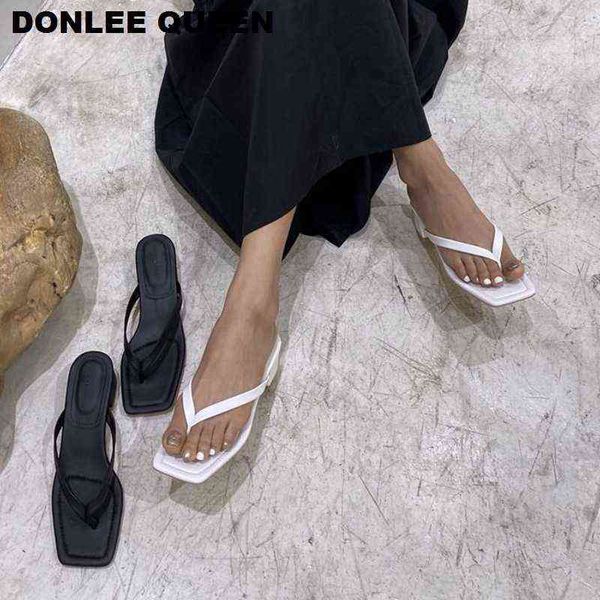 slippers sandales talons carrs pour femmes nouvelle mode enfiler bande troite chaussures d't tongs de plage pour l'extrieur 220307, Black
slippers sandales talons carrs pour femmes nouvelle mode enfiler bande troite chaussures d't tongs de plage pour l'extrieur 220307, Black