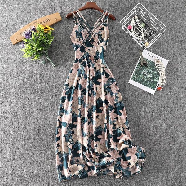 women floral print dress summer v-neck backless long dresses female elegant bohemian party dress vestidos 2021, Black;gray
women floral print dress summer v-neck backless long dresses female elegant bohemian party dress vestidos 2021, Black;gray