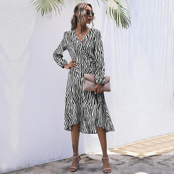 vintage v neck striped dress women casual full sleeve high waist autumn winter long dress for women 2021 new, Black;gray
vintage v neck striped dress women casual full sleeve high waist autumn winter long dress for women 2021 new, Black;gray
