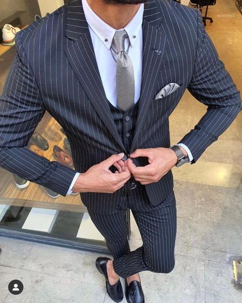 latest costume homme stripe men suits slim fit wedding groom tuxedos suit prom mariage terno masculino 2 pcs (jacket+pants)1, White;black
latest costume homme stripe men suits slim fit wedding groom tuxedos suit prom mariage terno masculino 2 pcs (jacket+pants)1, White;black