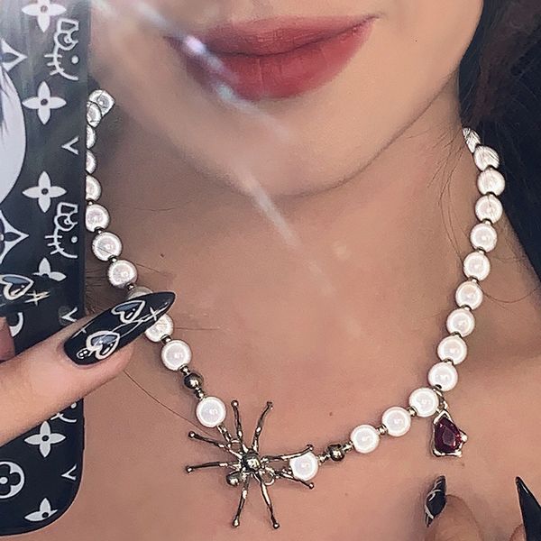 niche design reflective pearl necklace spider red pendant clavicle chain cool set earrings fashion, Silver
niche design reflective pearl necklace spider red pendant clavicle chain cool set earrings fashion, Silver