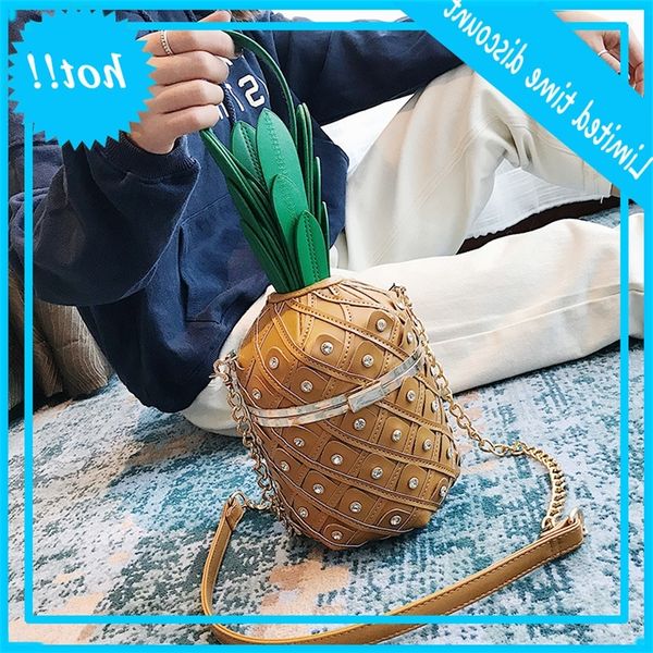 trendy 2020 new personalized pineapple modeling lock chain rivet single shoulder messenger women's bag
trendy 2020 new personalized pineapple modeling lock chain rivet single shoulder messenger women's bag