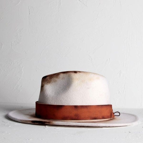 100% wool retro women men fedora hat distressed wide brim jazz hat lady felt handma old fire process size 56-58cm, Blue;gray
100% wool retro women men fedora hat distressed wide brim jazz hat lady felt handma old fire process size 56-58cm, Blue;gray