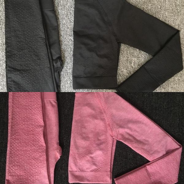 2020 women seamless yoga set fitness sports suits gym cloth yoga long sleeve shirts high waist running leggings workout clothing c0122, Black;white
2020 women seamless yoga set fitness sports suits gym cloth yoga long sleeve shirts high waist running leggings workout clothing c0122, Black;white