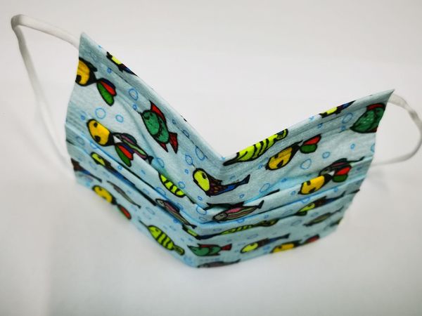 children kids cartoon disposable face fashipn with elastic ear loop 3 ply breathable for dust air anti-pollution mas
children kids cartoon disposable face fashipn with elastic ear loop 3 ply breathable for dust air anti-pollution mas