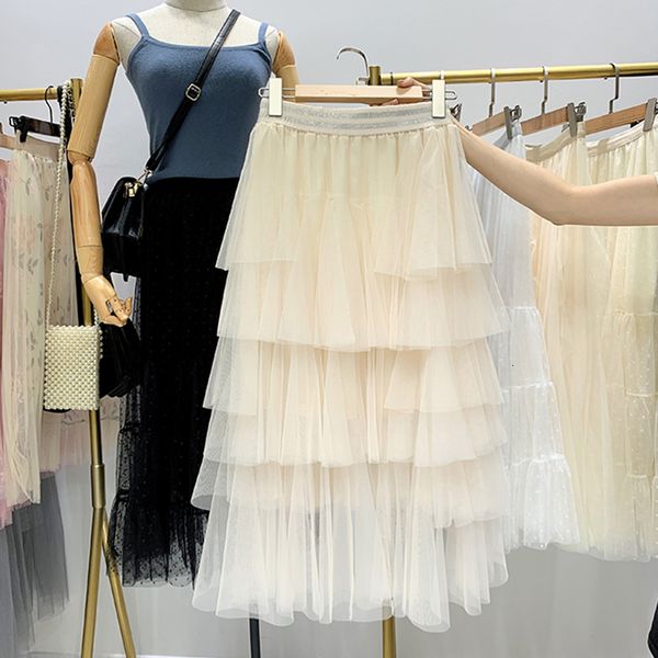 new summer tulle cake in female layers midi casual skirt high-waist medium-to-line women's knitted skirts j0q7, Black
new summer tulle cake in female layers midi casual skirt high-waist medium-to-line women's knitted skirts j0q7, Black