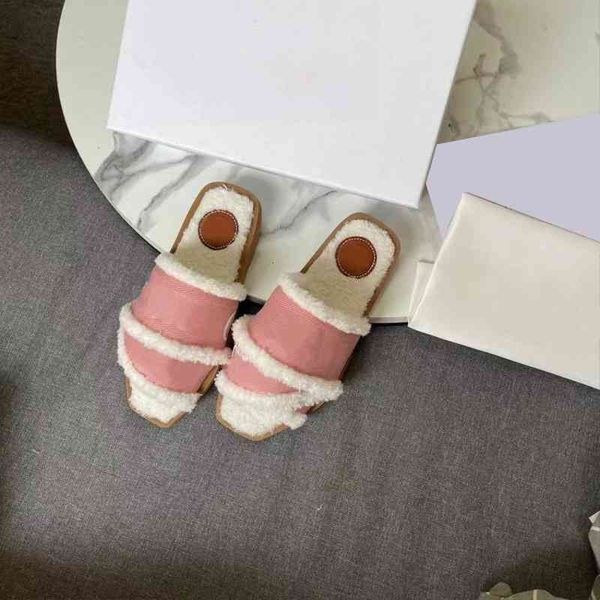 winter plush 2022 slippers indoor le shoes women flat muller warm slipper for woman fur slides flip flops with original, Black
winter plush 2022 slippers indoor le shoes women flat muller warm slipper for woman fur slides flip flops with original, Black