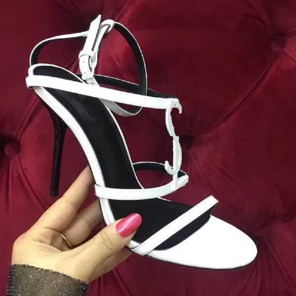 2020new thrill heels sandals women party dress wedding shoes letters shoes patent leather high heels size3541 with box e381, Black
2020new thrill heels sandals women party dress wedding shoes letters shoes patent leather high heels size3541 with box e381, Black