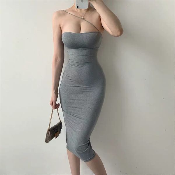 spring / summer tight elastic dress sleeveless off shoulder nightclub slim midi dress bag hip street party y200824, Black;gray
spring / summer tight elastic dress sleeveless off shoulder nightclub slim midi dress bag hip street party y200824, Black;gray