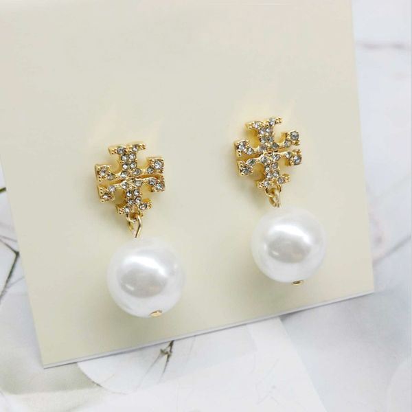 luxury jewelry designer earrings women pearl stud charm earrings stainless steel gold silver with gray white bead fashion styles, Golden 
luxury jewelry designer earrings women pearl stud charm earrings stainless steel gold silver with gray white bead fashion styles, Golden