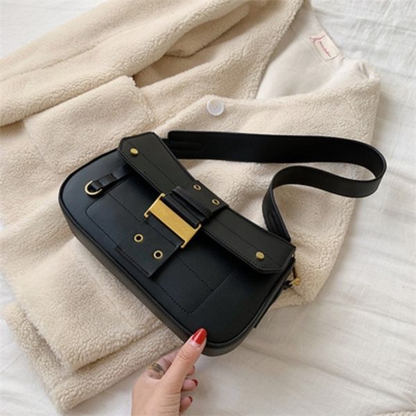 european retro fashion style 2020 new wild messenger shoulder underarm armpit bag c1223
european retro fashion style 2020 new wild messenger shoulder underarm armpit bag c1223