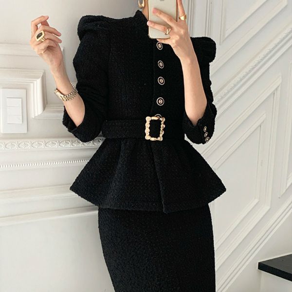 2021 new female chic style two solid joint collars single breasted mid-calf belt pencil tweed suits women's skirts o9hp, Gray
2021 new female chic style two solid joint collars single breasted mid-calf belt pencil tweed suits women's skirts o9hp, Gray