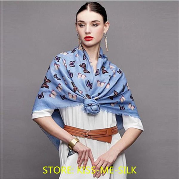 scarves kms autumn and winter 80 plain weave square scarf net red warm high-end shawl 120x120cm/110g, Blue;gray
scarves kms autumn and winter 80 plain weave square scarf net red warm high-end shawl 120x120cm/110g, Blue;gray