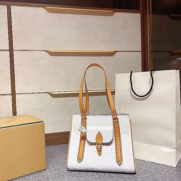 designer women's shopping bag 30cm gift box packaging air bag mail 2020 fashion brand love design women's handbag shoulder bag wal
designer women's shopping bag 30cm gift box packaging air bag mail 2020 fashion brand love design women's handbag shoulder bag wal