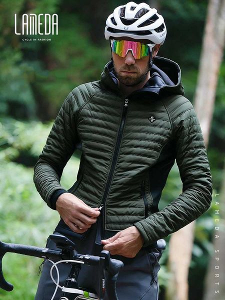 2020 winter men cycling clothes thermal warm bicycle tight jacket windbreak climbing camping bike hiking coat long jersey, Black;red
2020 winter men cycling clothes thermal warm bicycle tight jacket windbreak climbing camping bike hiking coat long jersey, Black;red