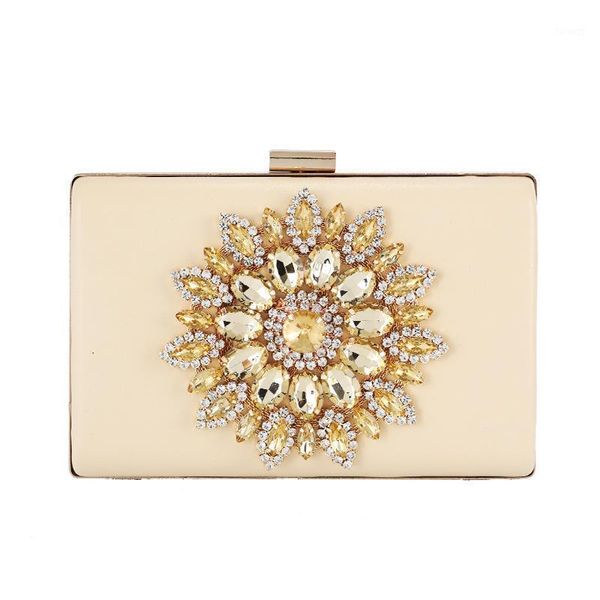 rhinestone evening clutch purse women's bag 2020 fashion box bag with chain handbags female ladies clutches wedding luxury bags1
rhinestone evening clutch purse women's bag 2020 fashion box bag with chain handbags female ladies clutches wedding luxury bags1