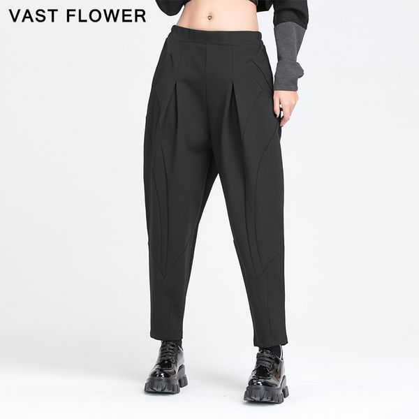 patchwork pleated loose harem pants women new autumn elastic waist black pocket fashion all match casual ladies trousers 201228, Black;white
patchwork pleated loose harem pants women new autumn elastic waist black pocket fashion all match casual ladies trousers 201228, Black;white