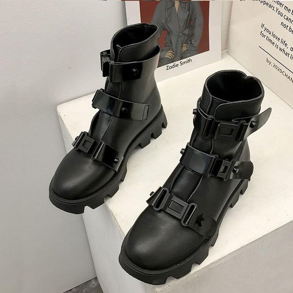 handsome black martin boots women shoes fashion new women ankle boots button open ladies shoes student woman ankle
handsome black martin boots women shoes fashion new women ankle boots button open ladies shoes student woman ankle