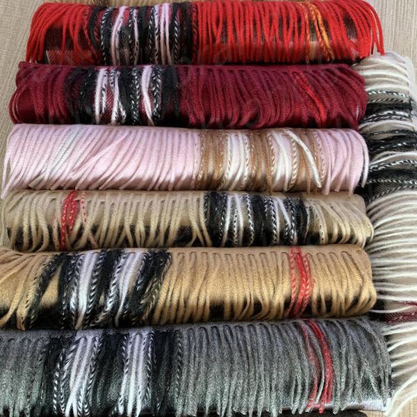 2021 winter scarf women cashmere lady stoles design print female warm shawls and wraps thick reversible scarves blanket, Blue;gray
2021 winter scarf women cashmere lady stoles design print female warm shawls and wraps thick reversible scarves blanket, Blue;gray