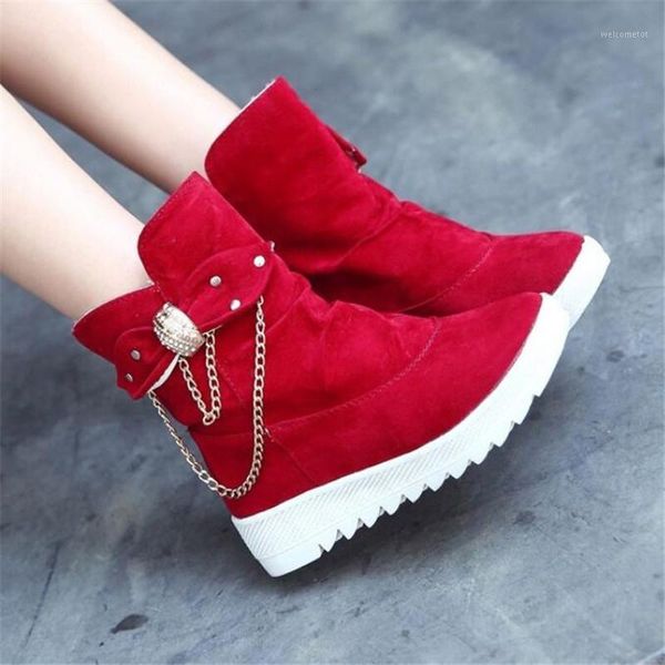 new european and american matte warm snow boots in the boots low to help round head fashion flat non-slip casual shoes1, Black
new european and american matte warm snow boots in the boots low to help round head fashion flat non-slip casual shoes1, Black