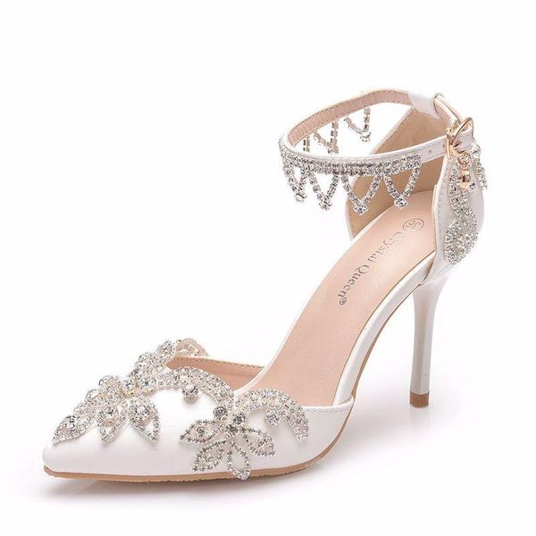 2021 fashion delicate sweet rhinestone high heel shoes pointed toe thin heels 9.5cm women pumps wedding dress shoes, Black
2021 fashion delicate sweet rhinestone high heel shoes pointed toe thin heels 9.5cm women pumps wedding dress shoes, Black
