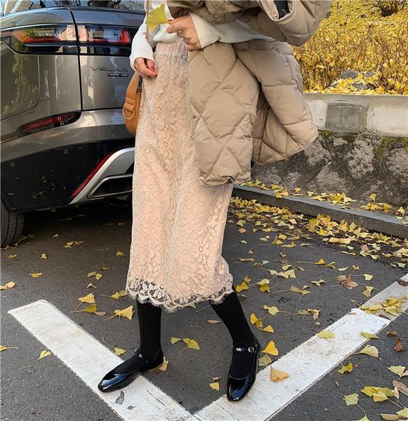 2020 new fashion lace thicken skirt women both sides wear reversible loose leisure straight elastic high waist elegant party, Black
2020 new fashion lace thicken skirt women both sides wear reversible loose leisure straight elastic high waist elegant party, Black