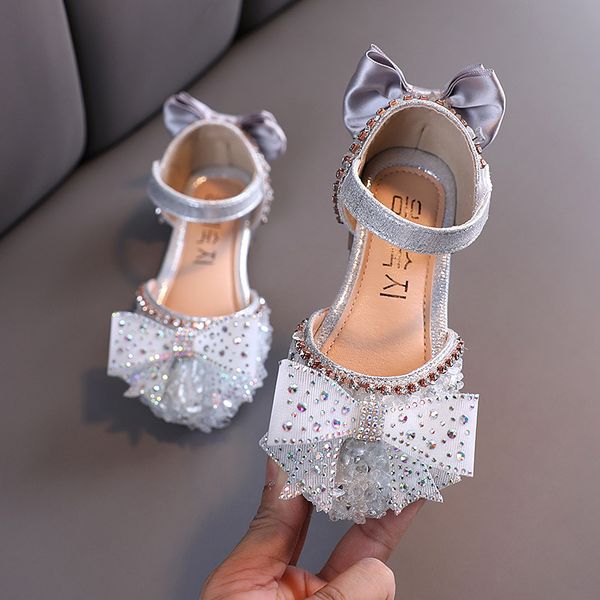 kamucc summer girls sandals with bow open toe diamond princess party shoes soft flat sandals for girls kids sandals q1214, Black;red
kamucc summer girls sandals with bow open toe diamond princess party shoes soft flat sandals for girls kids sandals q1214, Black;red