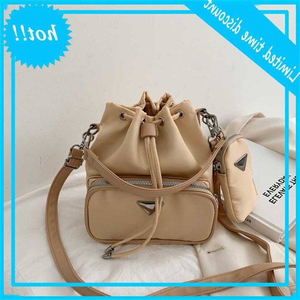 hbp womens designers 2021 new fashion casual nylon shoulder bag wild trend diagonal drawstring bucket crossbody europe and america 8 color
hbp womens designers 2021 new fashion casual nylon shoulder bag wild trend diagonal drawstring bucket crossbody europe and america 8 color