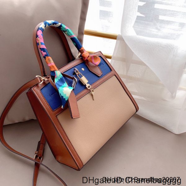 quality 2020 qua;ity new women designer handbag silk scarves lady hand bag high shoulder bagcfy20042244
quality 2020 qua;ity new women designer handbag silk scarves lady hand bag high shoulder bagcfy20042244