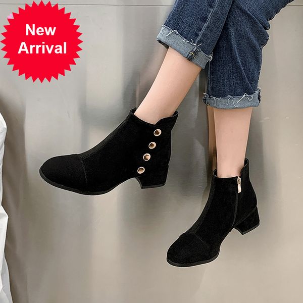2021 the new comfortable casual style round toe ankle fashion rivets medium black zipper with motorcycle boots women's shoes hjnd
2021 the new comfortable casual style round toe ankle fashion rivets medium black zipper with motorcycle boots women's shoes hjnd